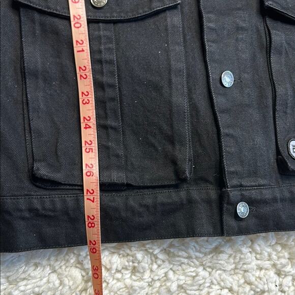 Modern Artchitect Anniversary Denim Jacket with Buttoned Pockets Stylish Black - Picture 8 of 13